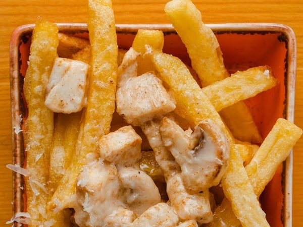 Картофель с курицей и грибами